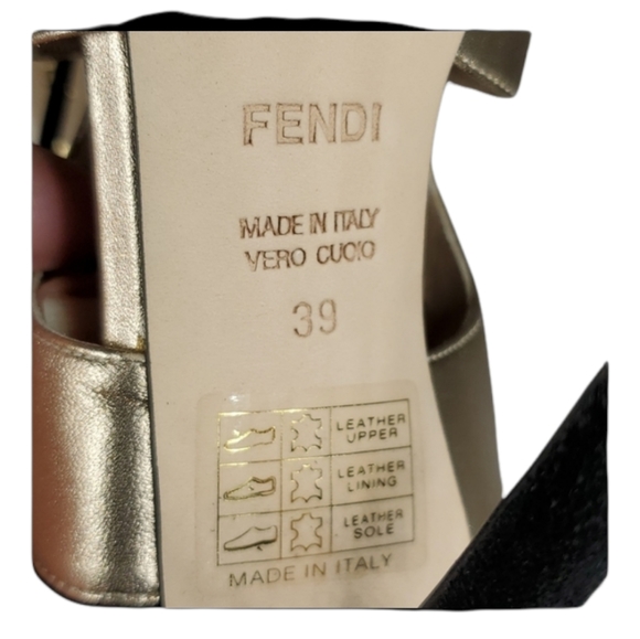 FENDI Sandalo Camoscio Heels w Authentication Certificate - Picture 13 of 16